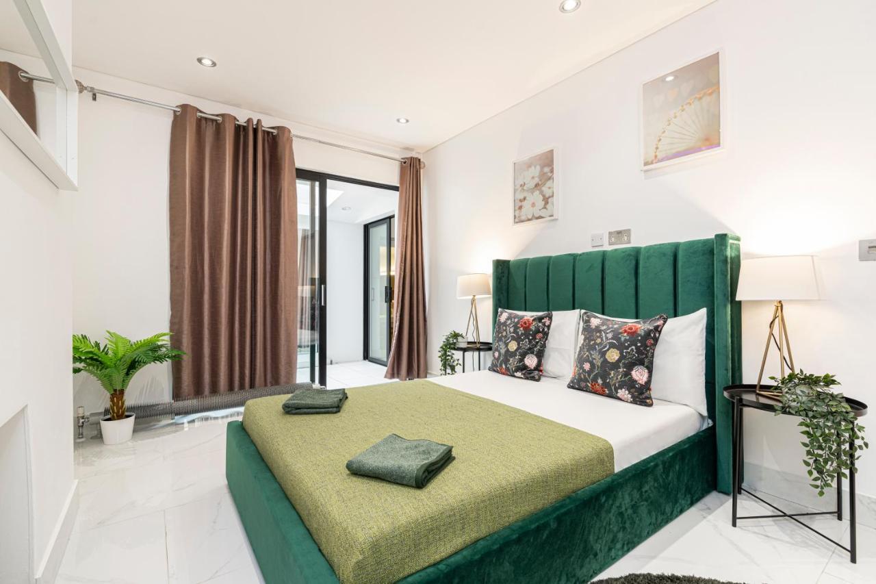 Stay At Kensington And Knightsbridge ลอนดอน ภายนอก รูปภาพ