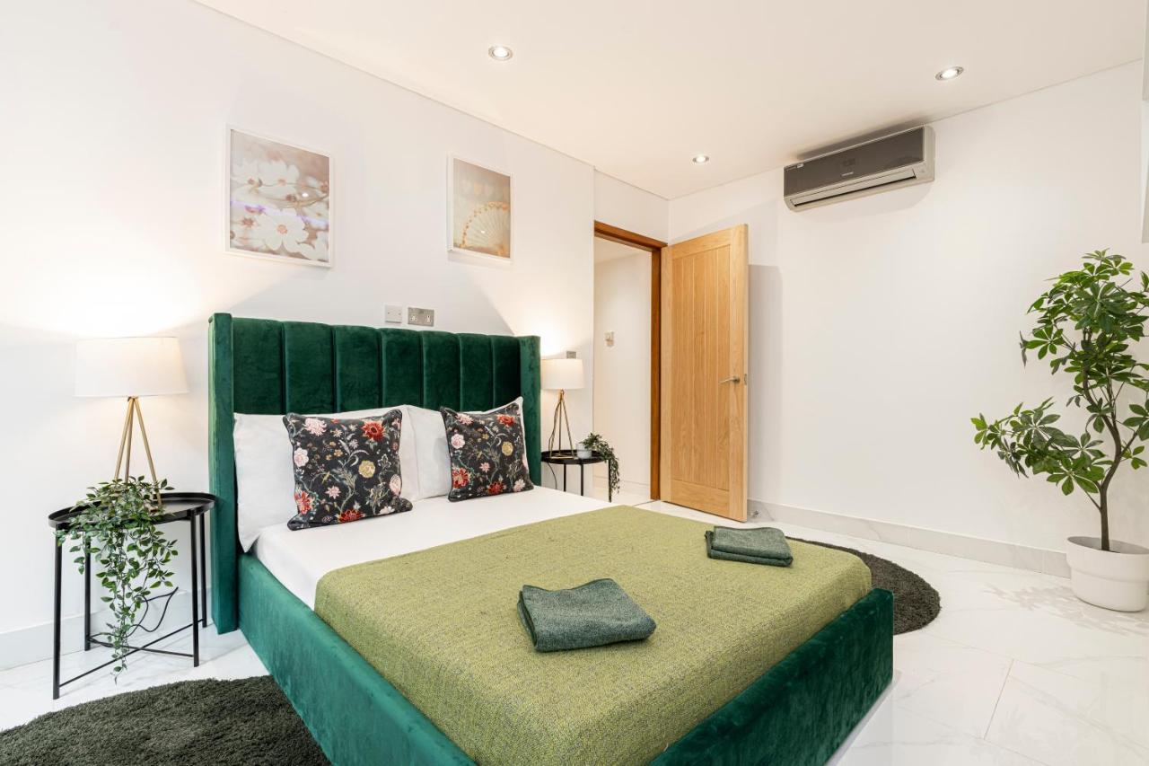 Stay At Kensington And Knightsbridge ลอนดอน ภายนอก รูปภาพ